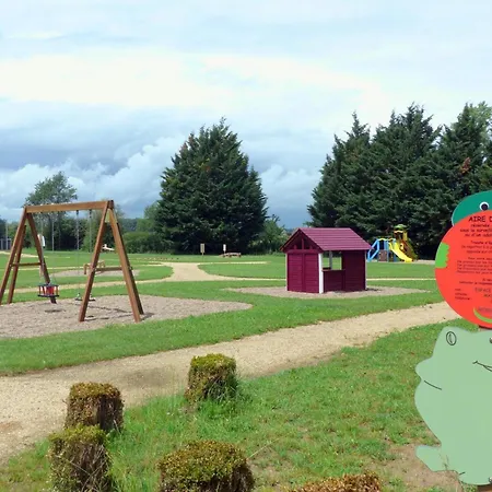 Holiday home Au Clos Du Paradis Avec Terrasse Et Jardin, - Fr-1-489-235 Meillard