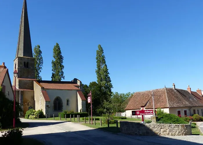 Holiday home Au Clos Du Paradis Avec Terrasse Et Jardin, - Fr-1-489-235