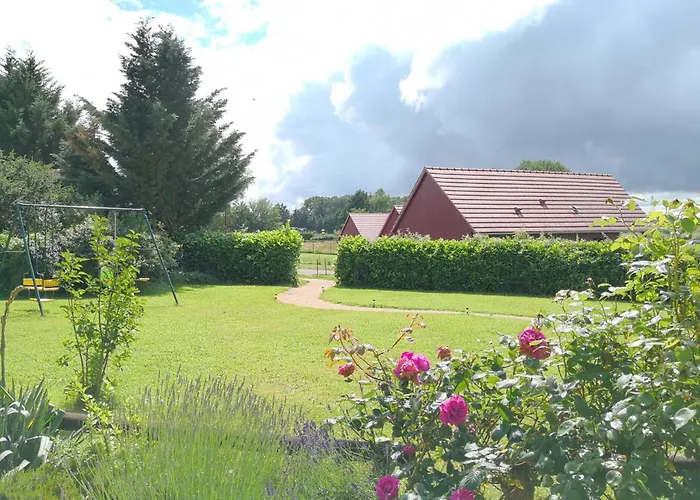 Au Clos Du Paradis Avec Terrasse Et Jardin, - Fr-1-489-235 Holiday home