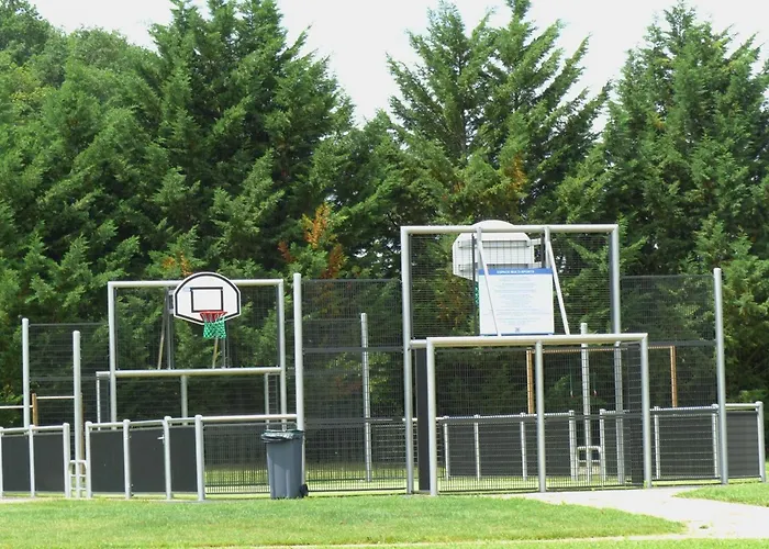 Holiday home Au Clos Du Paradis Avec Terrasse Et Jardin, - Fr-1-489-235