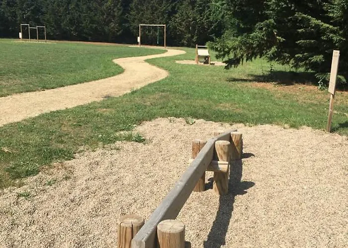 Au Clos Du Paradis Avec Terrasse Et Jardin, - Fr-1-489-235 Meillard